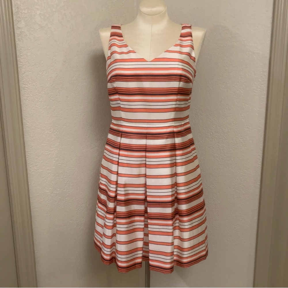 Ann Taylor 8 Striped Pleated A-Line Fit & Flare Dress Pockets Coral Navy Cream
